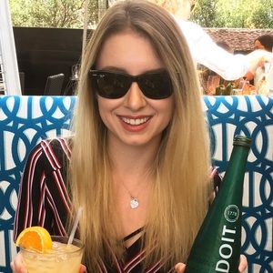 Meet your Posher, Amanda